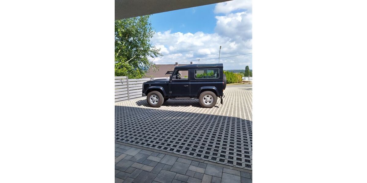 Land Rover Defender 160.000 km 34.900 &euro; Nonnweiler 66620