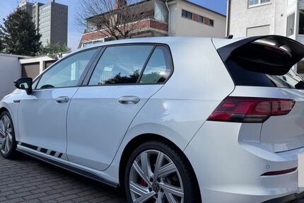 VW Golf 63.000 km 29.199 &euro; Neu-Isenburg 63263