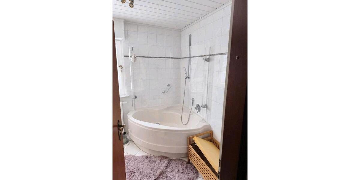 Einfamilienhaus Berne - 4 Zimmer, 135 m&sup2;, 1.300&euro; | Angebot:26178293