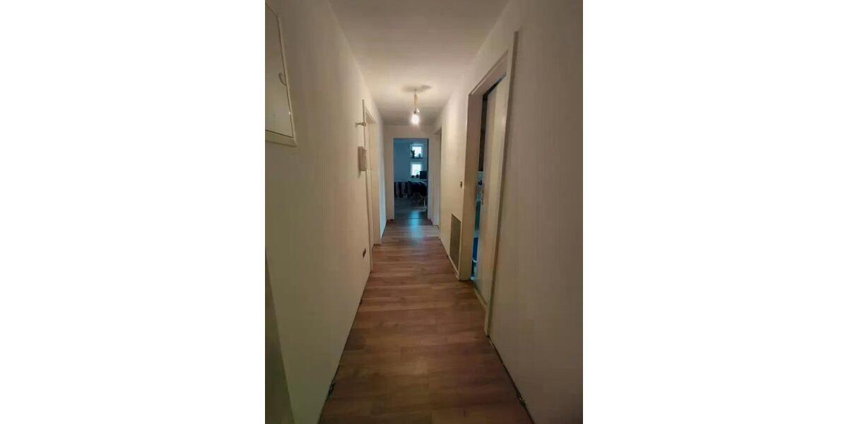 Dachgeschoßwohnung Remshalden - 4.5 Zimmer, 87 m&sup2;, 268.000&euro; | Angebot:26835327