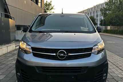 Opel Vivaro 41.740 km 18.400 &euro; Bielefeld 33615