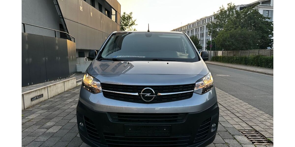 Opel Vivaro 41.740 km 18.400 &euro; Bielefeld 33615
