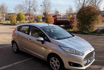 Ford Fiesta 61.500 km 7.900 &euro; Olching 82133