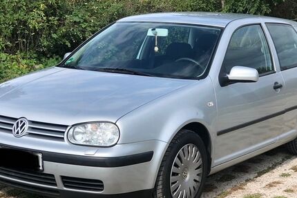 VW Golf 124.000 km 4.200 € Heidenau 01809
