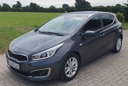 Kia ceed / Ceed 72.000 km 12.900 € Stapelfeld 22145