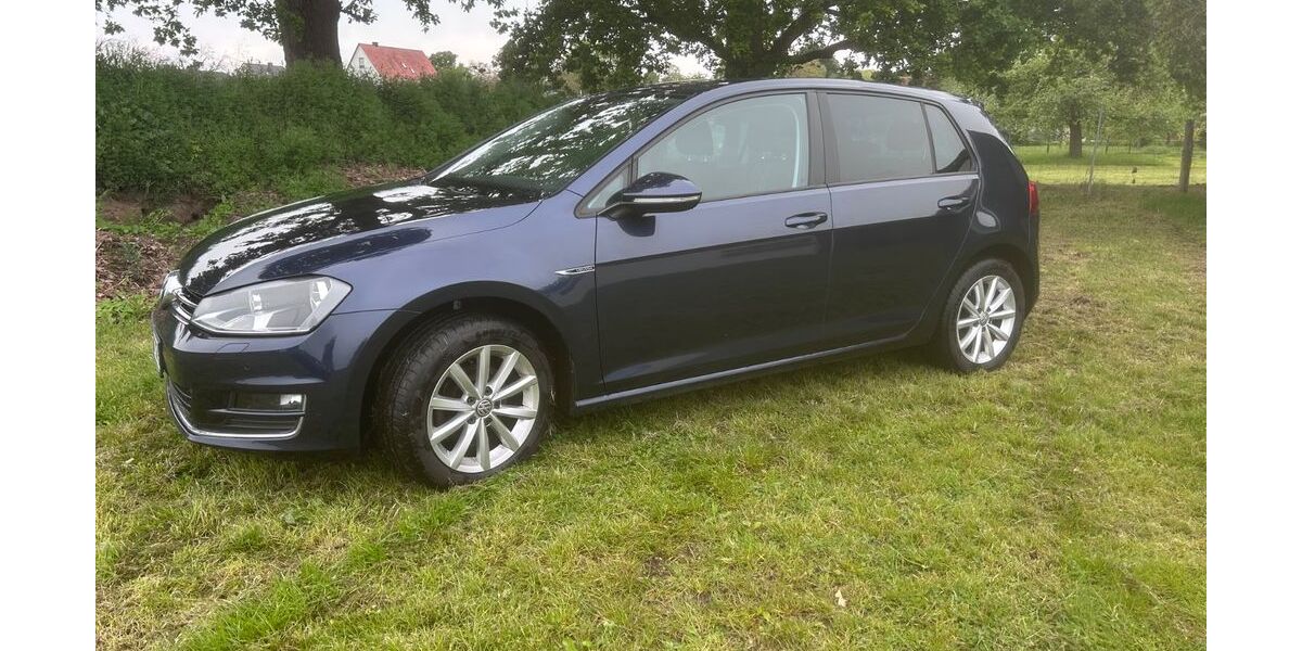 VW Golf 107.052 km 10.200 &euro; Welver 59514