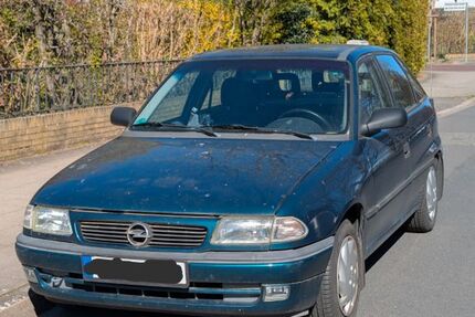 Opel Astra 186.000 km 690 &euro; Braunschweig 38102