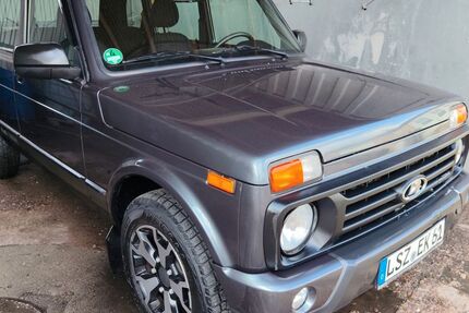 Lada Niva 41.500 km 19.999 &euro; Bad Langensalza 99947