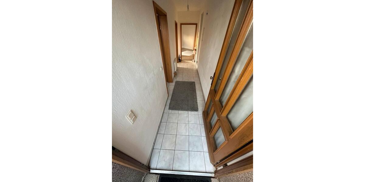 Sehr schöne helle 1 Zimmer Wohnung mit separatem Eingang 1 zimmer