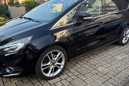 Ford S-Max 110.000 km 19.990 &euro; Mönchengladbach 41199