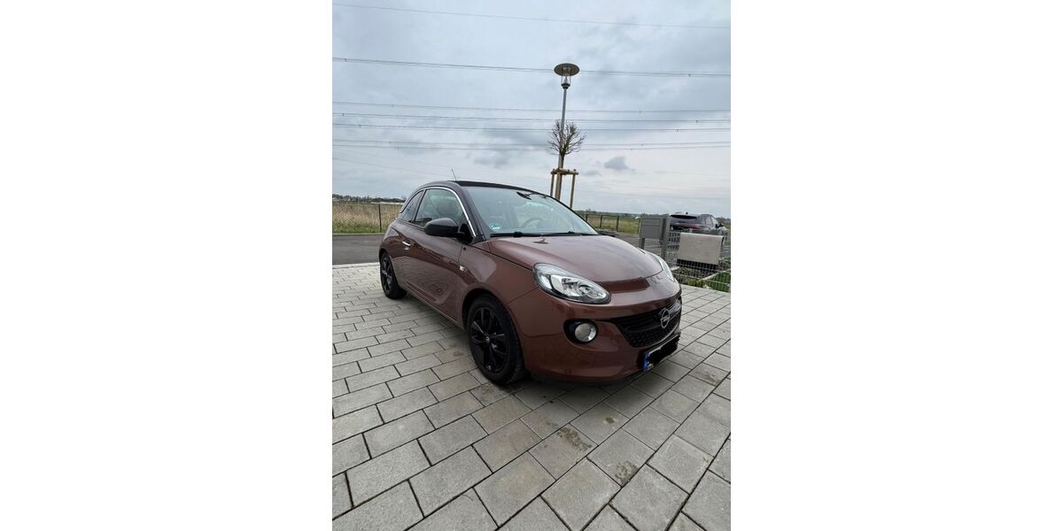 Opel Adam 48.570 km 9.950 &euro; Nersingen 89278