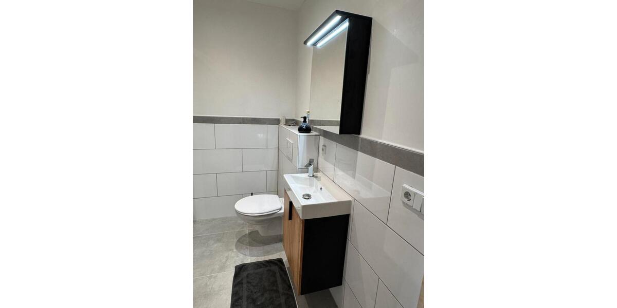 Hochparterre Chemnitz Helbersdorf - 4 Zimmer, 92 m&sup2;, 145.000&euro; | Angebot:26302745
