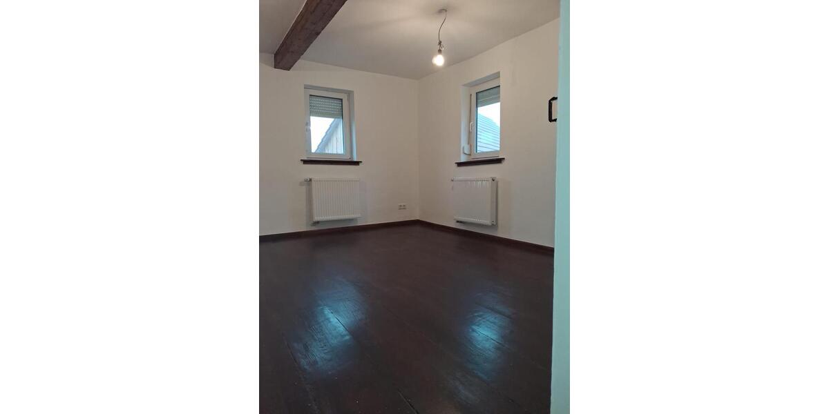 Bauernhaus, Landhaus Kaltennordheim - 4.5 Zimmer, 130 m&sup2;, 990&euro; | Angebot:26386109