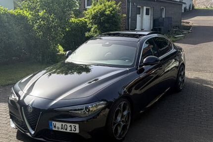 Alfa Romeo Giulia 120.000 km 20.499 &euro; Wuppertal 42103