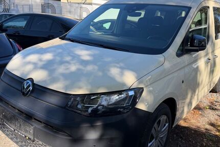 VW Caddy Maxi 118.000 km 18.550 &euro; Köln 51105