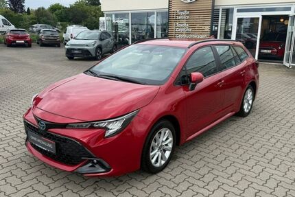 Toyota Corolla 18.600 km 24.950 &euro; Halberstadt 38820