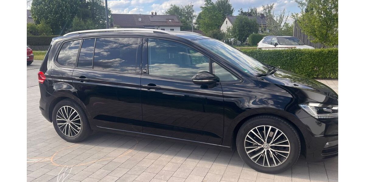 VW Touran 132.000 km 16.890 &euro; Fuchstal 86925