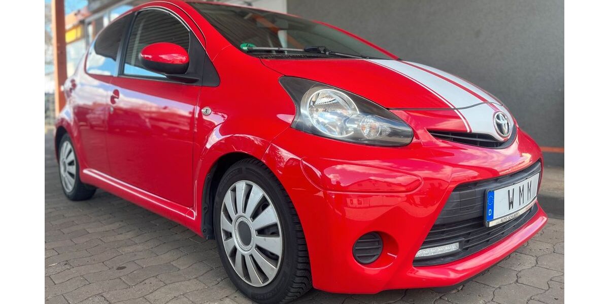 Toyota Aygo (X) 80.900 km 4.999 &euro; Seelze 30926
