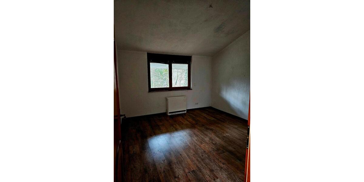 Dachgeschoßwohnung Bernau bei Berlin - 3 Zimmer, 100 m&sup2;, 1.200&euro; | Angebot:25510264