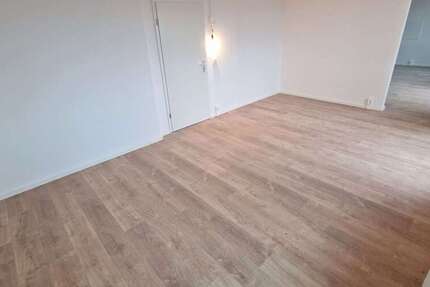 Wohnung zum Mieten in Halle 800 € 112 m²