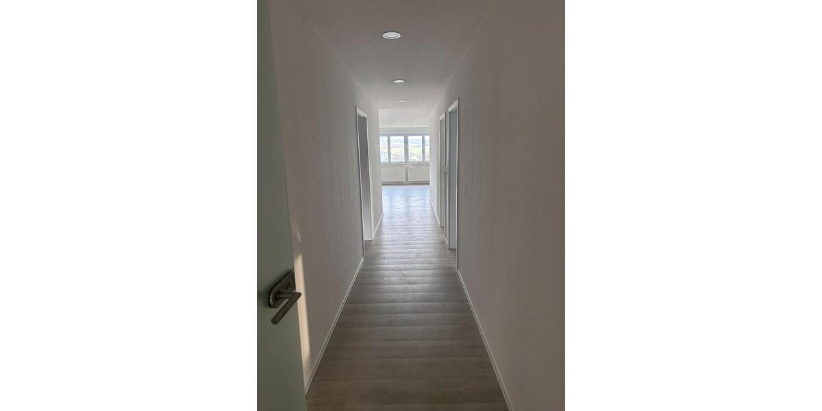 Einfamilienhaus Morsbach - 3 Zimmer, 138 m&sup2;, 1.000&euro; | Angebot:25151786