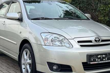 Toyota Corolla 63.999 km 5.500 € Hamm 59075