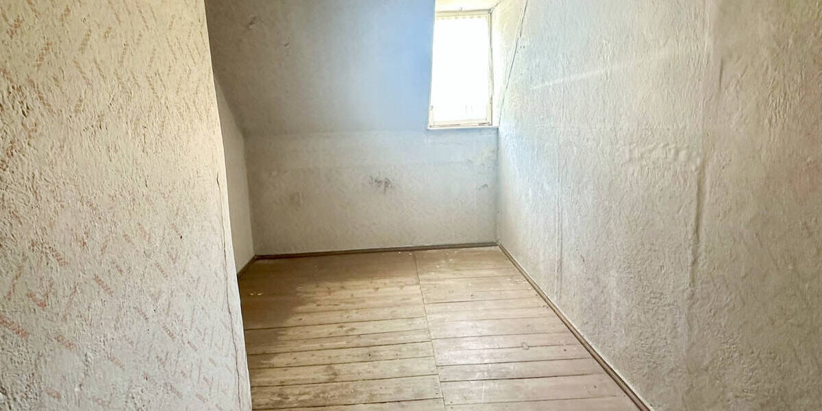Mehrfamilienhaus, Wohnhaus Geyer - 1 Zimmer, 320 m&sup2;, 49.000&euro; | Angebot:26435575