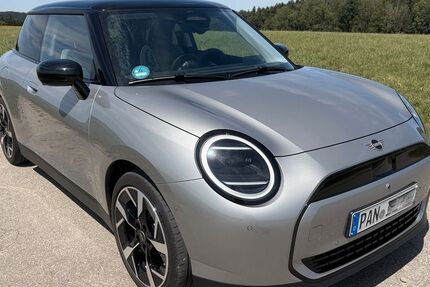 Mini Cooper E 21.200 km 26.700 &euro; Triftern 84371