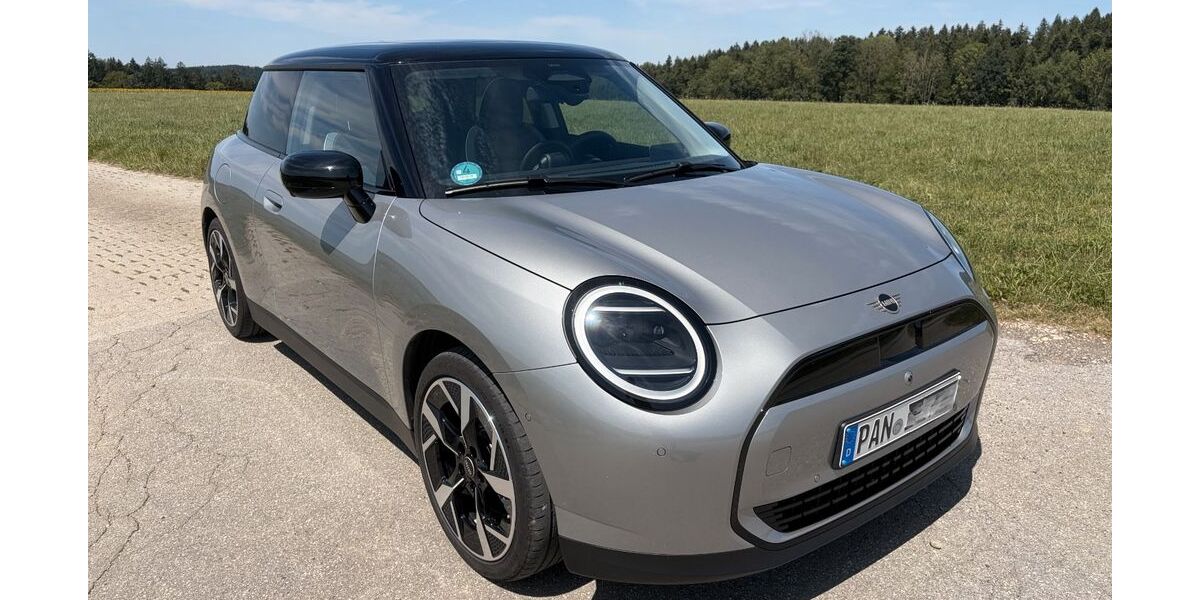 Mini Cooper E 21.200 km 26.700 &euro; Triftern 84371