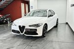 Alfa Romeo Giulia 2.0 Veloce Q4 Turbo Panoramadach Xenon 43.300 km 32.130 &euro; Lich 35423