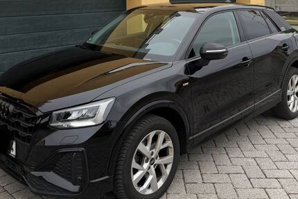 Audi Q2 35.000 km 7.000 &euro; Bremerhaven 27576