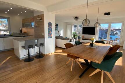 Haus Marktoberdorf - 5 Zimmer, 180 m&sup2;, 2.050&euro; | Angebot:26383339
