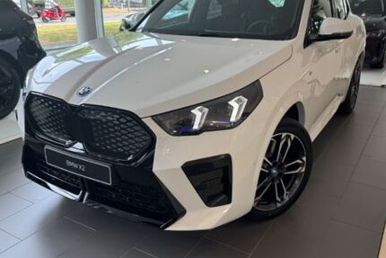 BMW iX2 2.756 km 56.699 € Hofheim 65719