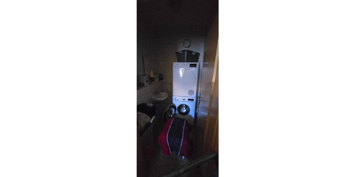 Erdgeschoßwohnung Heilsbronn - 9 Zimmer, 220 m&sup2;, 598.000&euro; | Angebot:25961632