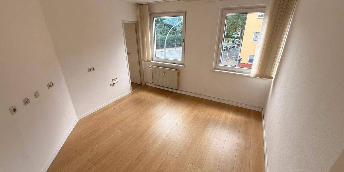 Etagenwohnung Gelsenkirchen Feldmark - 9 Zimmer, 169 m&sup2;, 1.490&euro; | Angebot:26853818