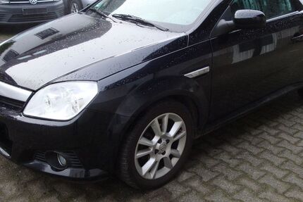 Opel Tigra 70.400 km 4.999 &euro; Lorsch 64653
