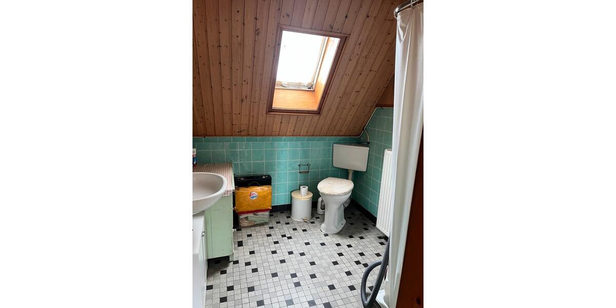 Doppelhaushälfte Bremervörde - 6 Zimmer, 142 m&sup2;, 180.000&euro; | Angebot:27092333