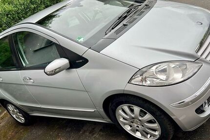 Mercedes A 200