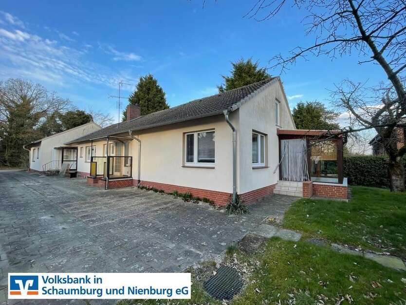 Haus zum Kaufen in Estorf 400.000 € 200 m²
