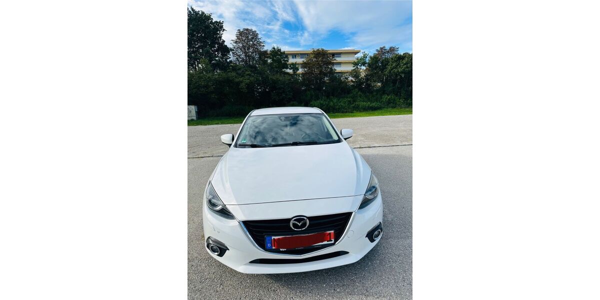 Mazda 3 180.000 km 8.700 &euro; Germering 82110
