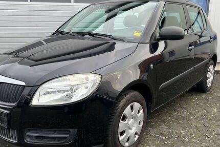 Skoda Fabia 87.000 km 3.900 &euro; Bad Lippspringe 33175