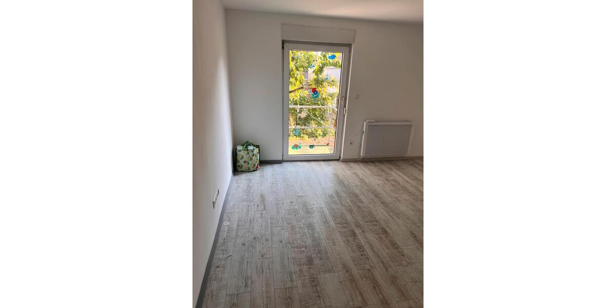 Erdgeschoßwohnung Besigheim - 3 Zimmer, 65 m&sup2;, 184.000&euro; | Angebot:27120854
