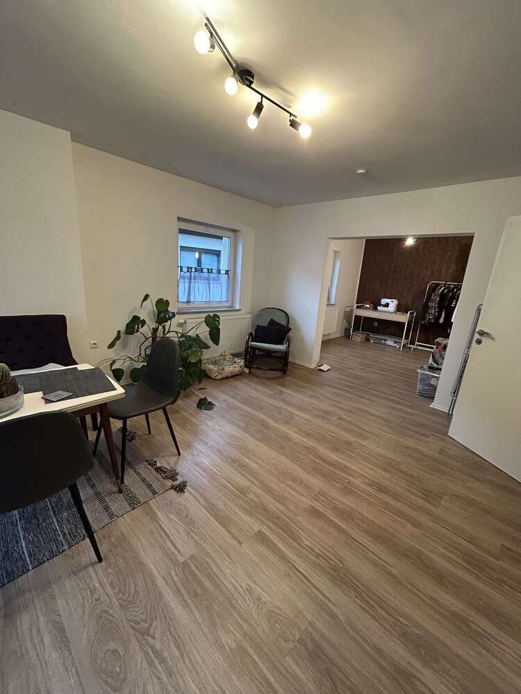 Haus zum Kaufen in Hessen - Großkrotzenburg 379.000 € 108 m²