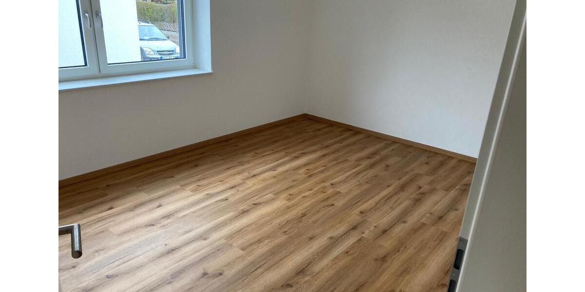 Erdgeschoßwohnung Dillingen an der Donau - 3 Zimmer, 89 m&sup2;, 1.068&euro; | Angebot:26405851