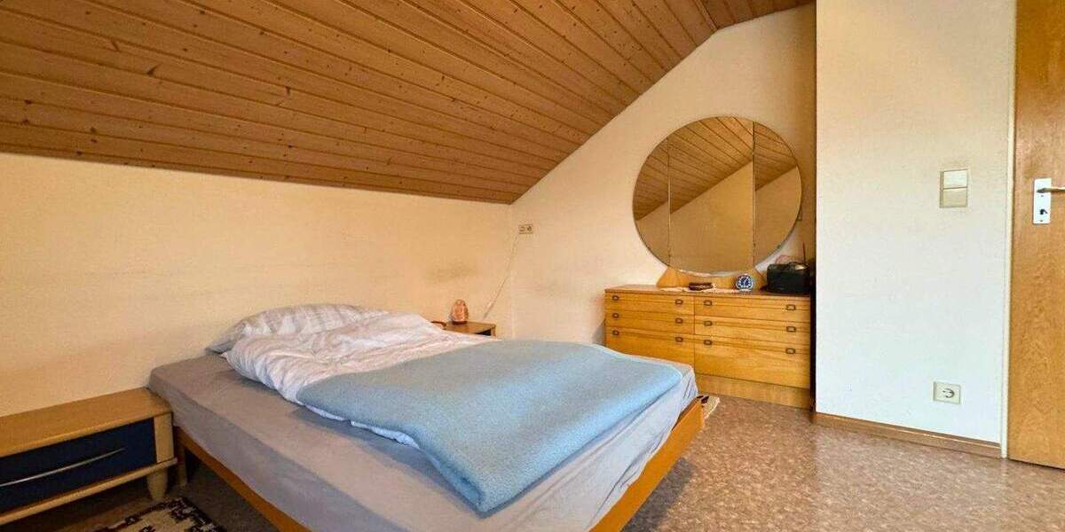 Einfamilienhaus Küssaberg Dangstetten - 9 Zimmer, 270 m&sup2;, 595.000&euro; | Angebot:25696635