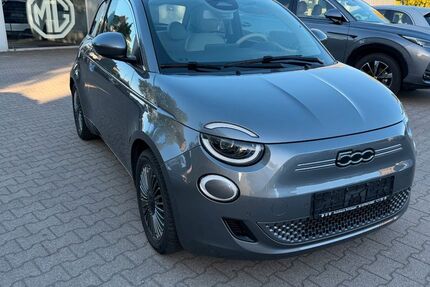 Fiat 500e 41.800 km 17.990 &euro; Burgstädt 09217