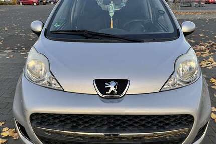 Peugeot 107 80.000 km 3.999 € Frankfurt Am Main 60439