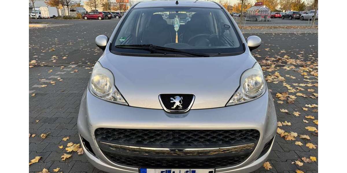 Peugeot 107 80.000 km 3.999 € Frankfurt Am Main 60439