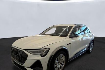 Audi e-tron 51.850 km 43.950 &euro; Salzgitter 38259