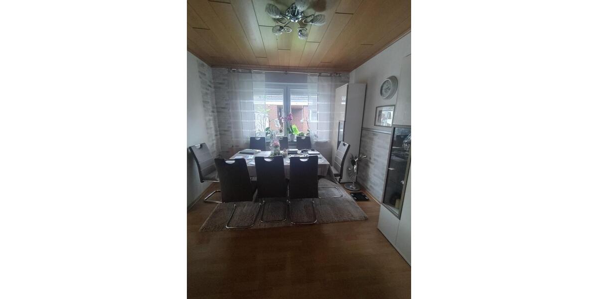 Einfamilienhaus Cloppenburg - 6 Zimmer, 156 m&sup2;, 350.000&euro; | Angebot:26888877